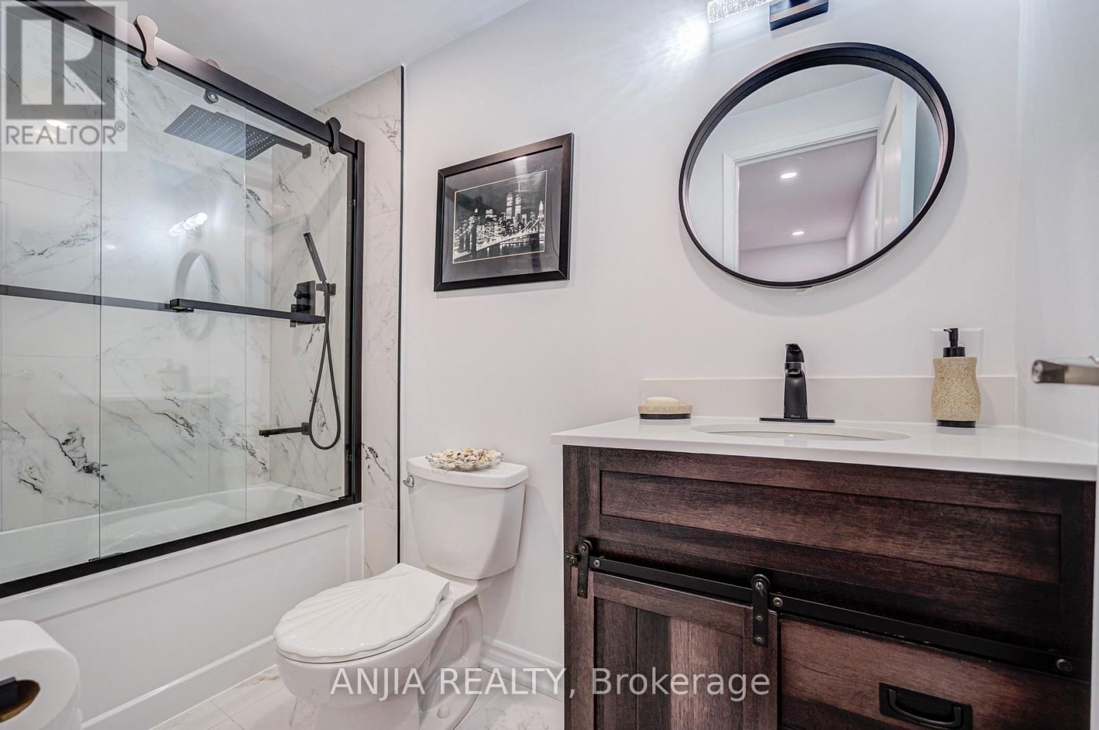95 ROCK FERN WAY Image 25