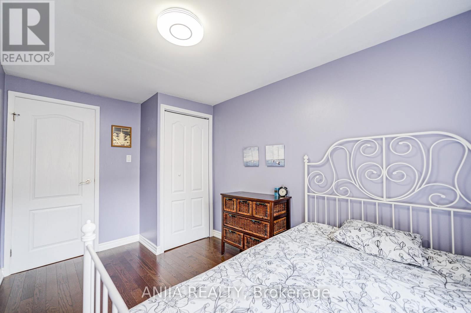 95 ROCK FERN WAY Image 30