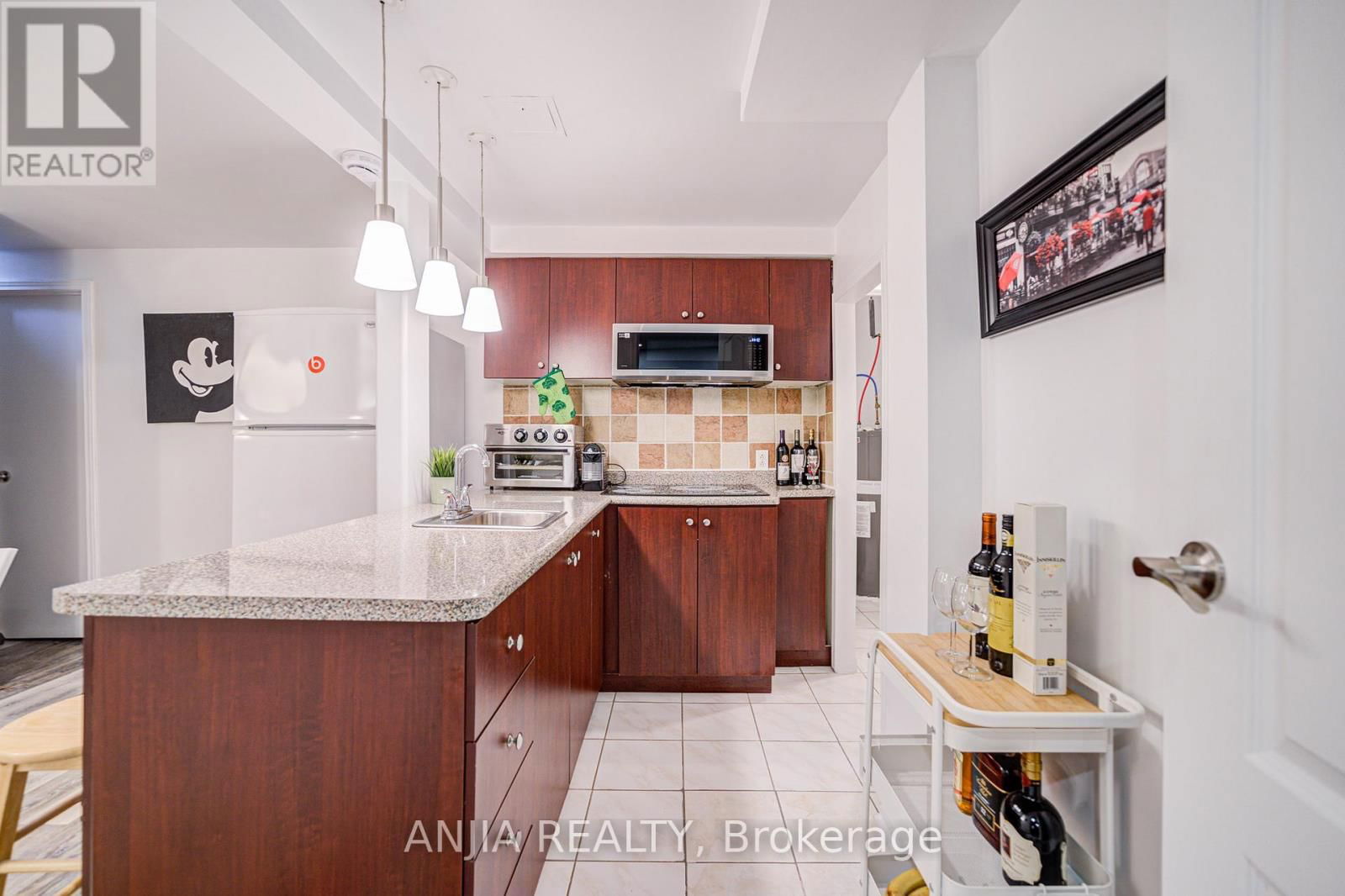 95 ROCK FERN WAY Image 39