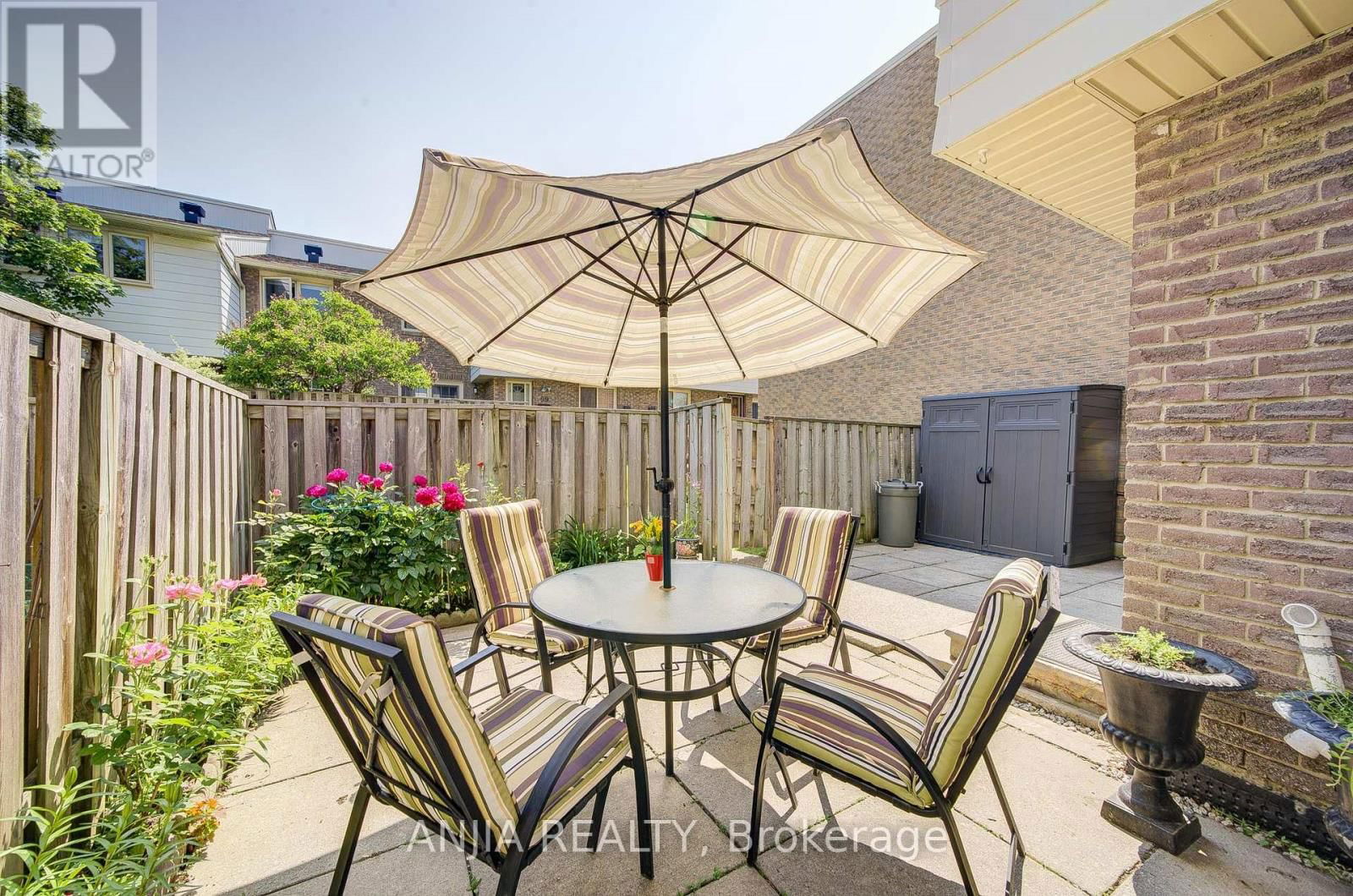 95 ROCK FERN WAY Image 5
