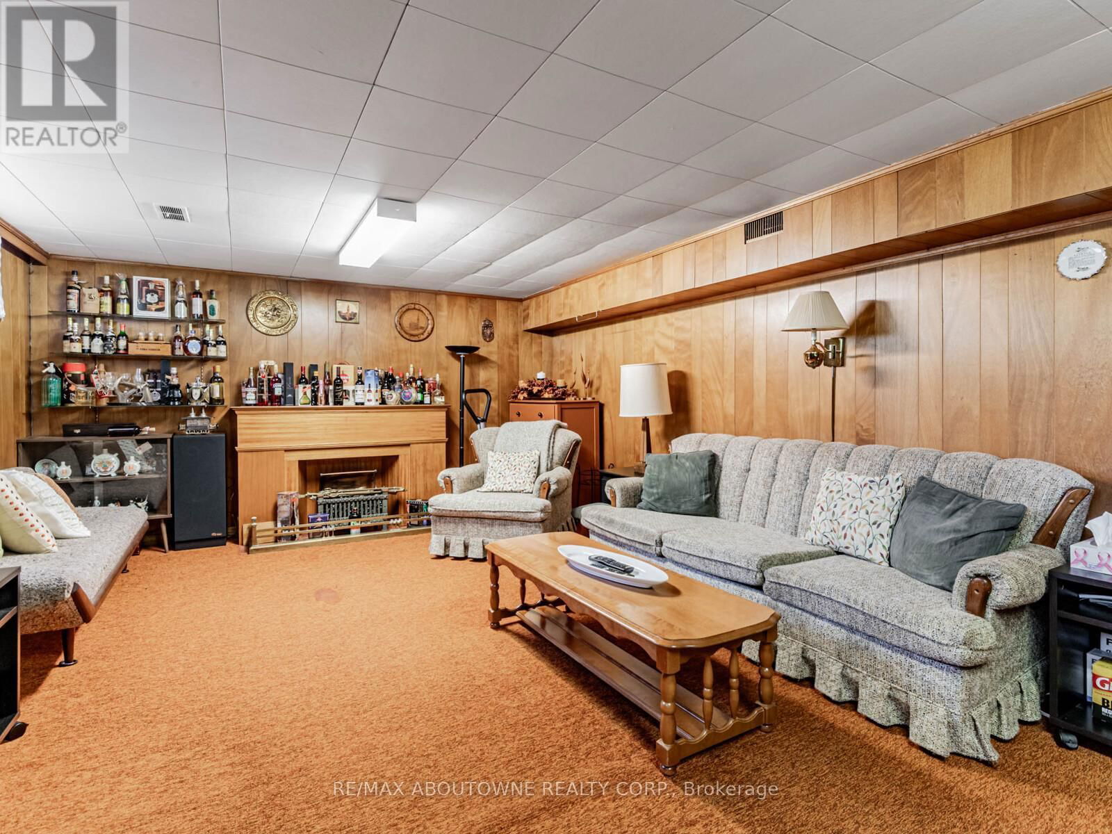 17 MAUREEN DRIVE Image 25