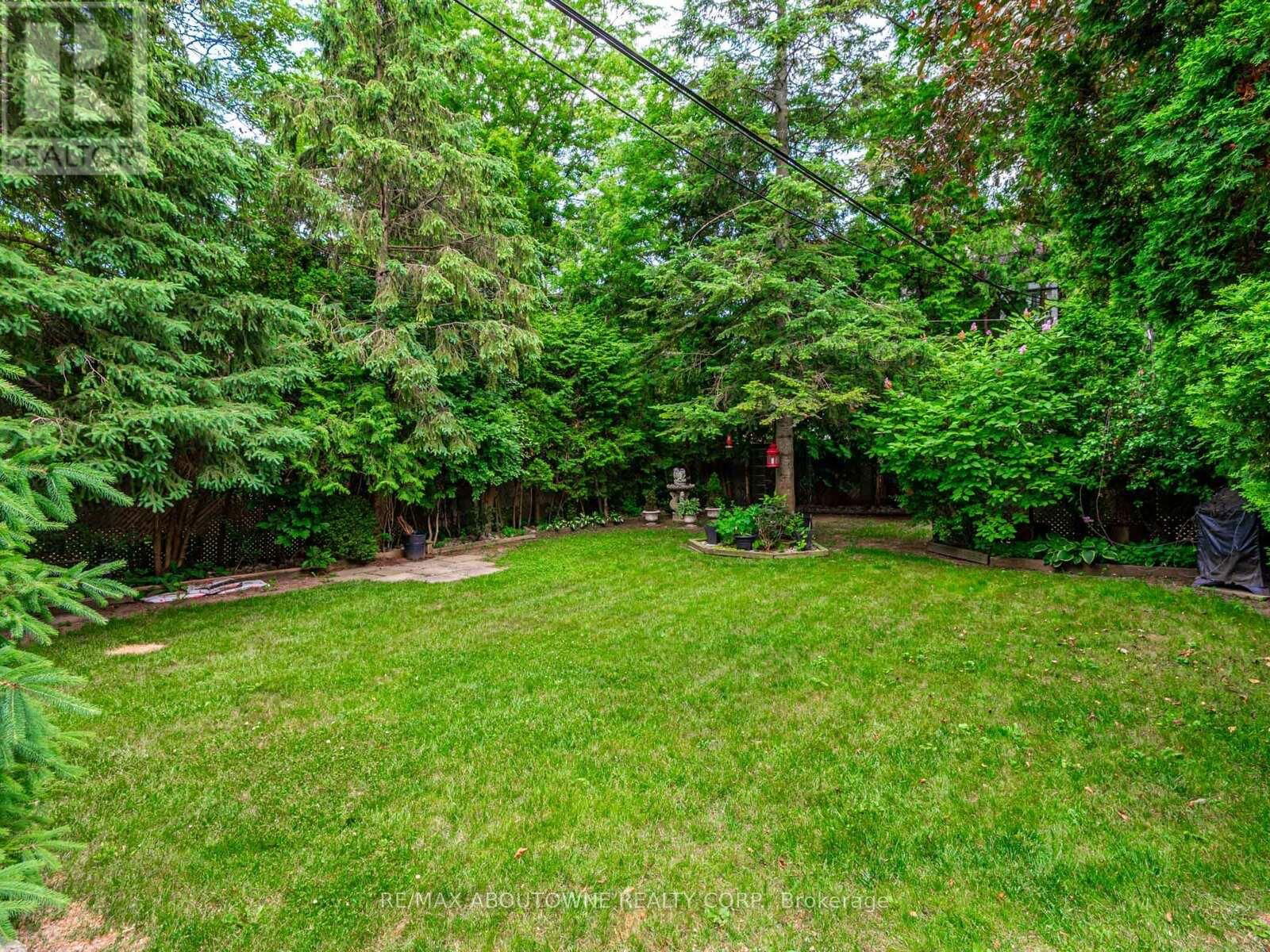 17 MAUREEN DRIVE Image 37