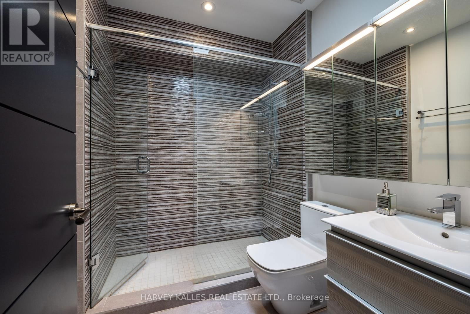 397 SOUDAN AVENUE Image 27