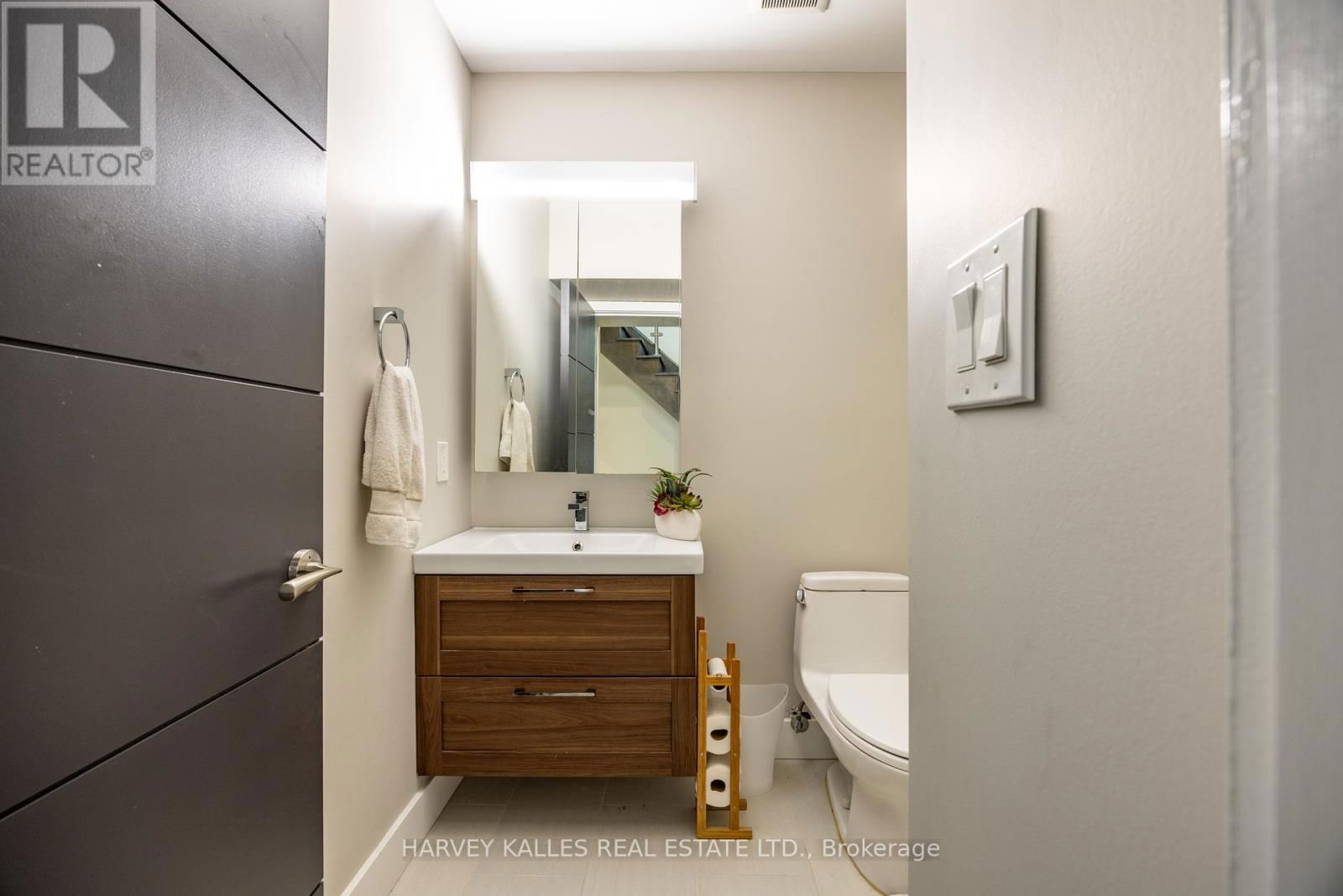 397 SOUDAN AVENUE Image 34