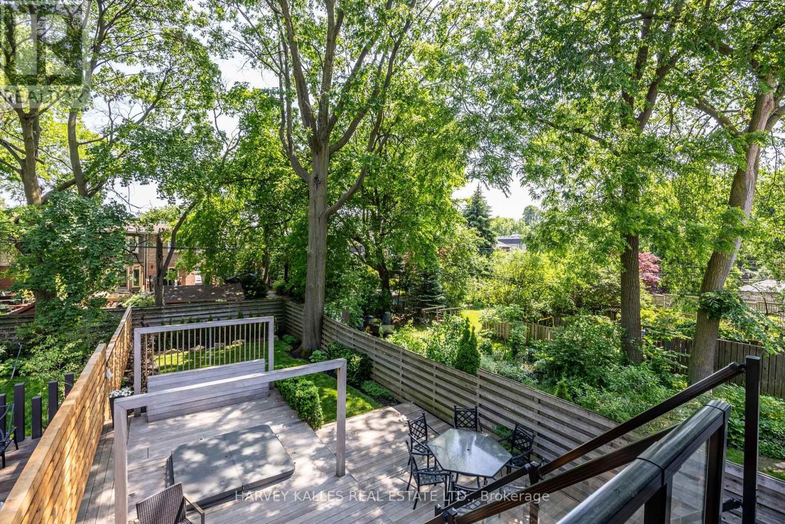 397 SOUDAN AVENUE Image 35