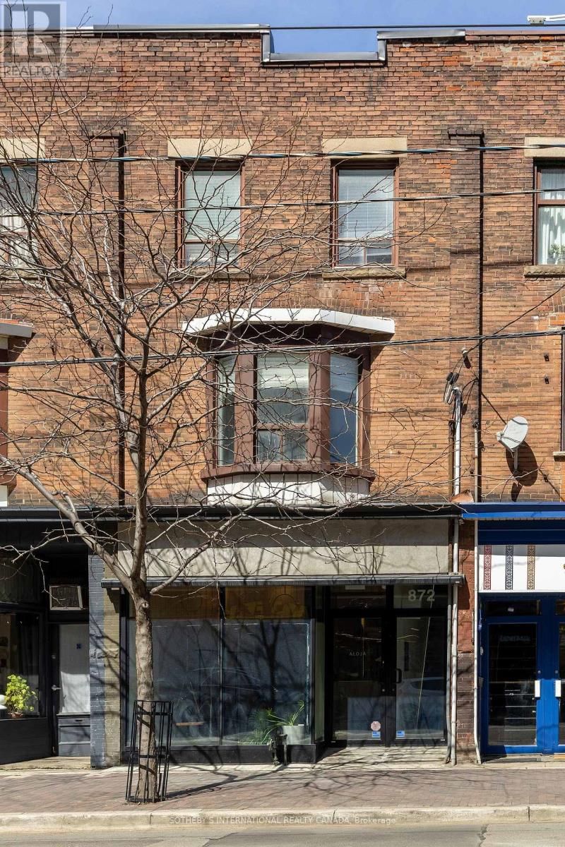 872 COLLEGE STREET Image 41