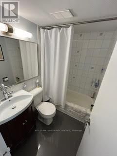 402 - 335 LONSDALE ROAD Image 13