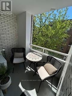 402 - 335 LONSDALE ROAD Image 16