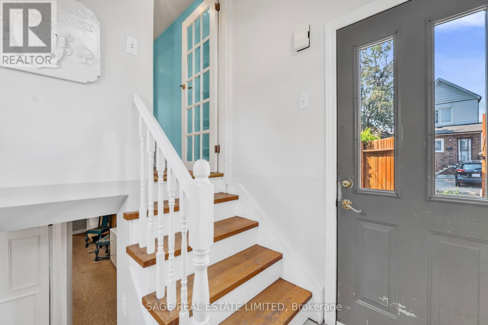 451 GLENHOLME AVENUE Image 11