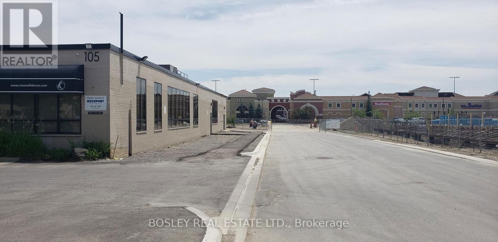 #3 - 105 VANDERHOOF AVENUE Image 3