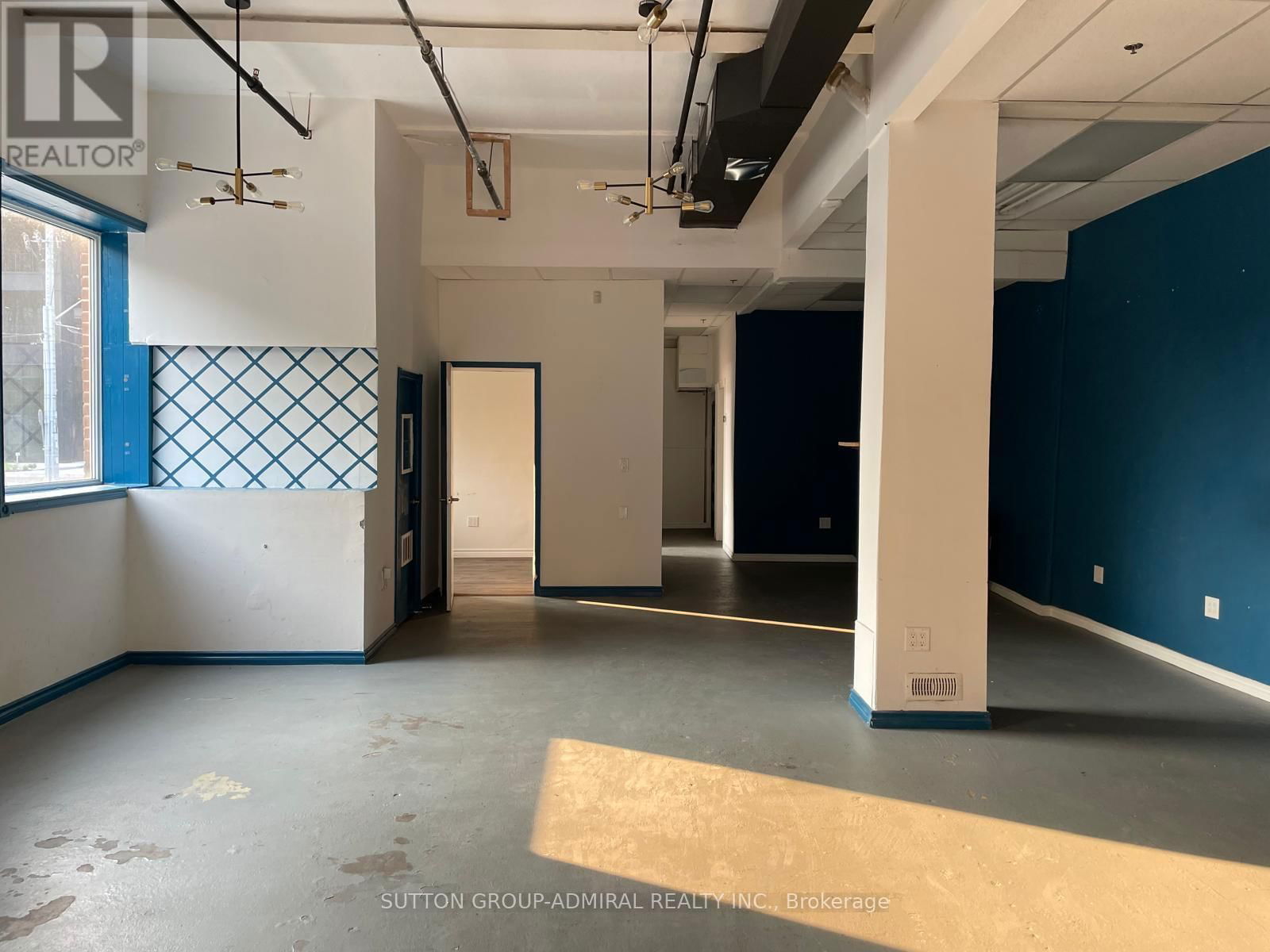 Studio 6 - 151 STERLING ROAD Image 9