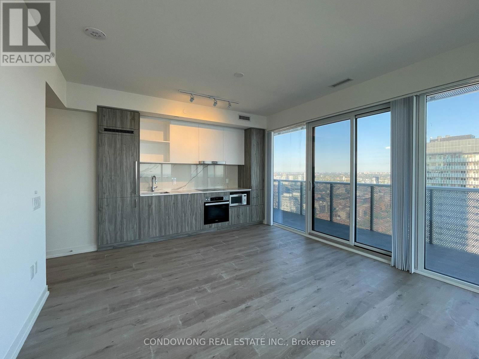 5106 - 138 DOWNES STREET Image 1