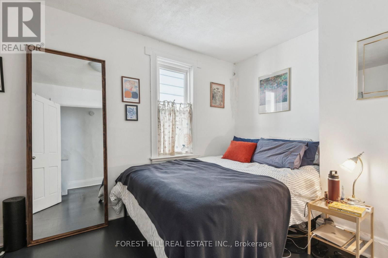 625 CRAWFORD STREET Image 10