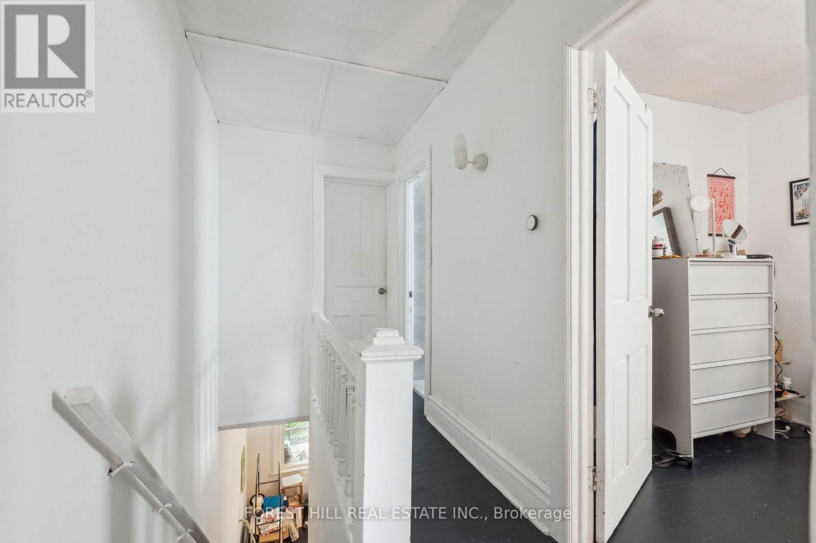 625 CRAWFORD STREET Image 11