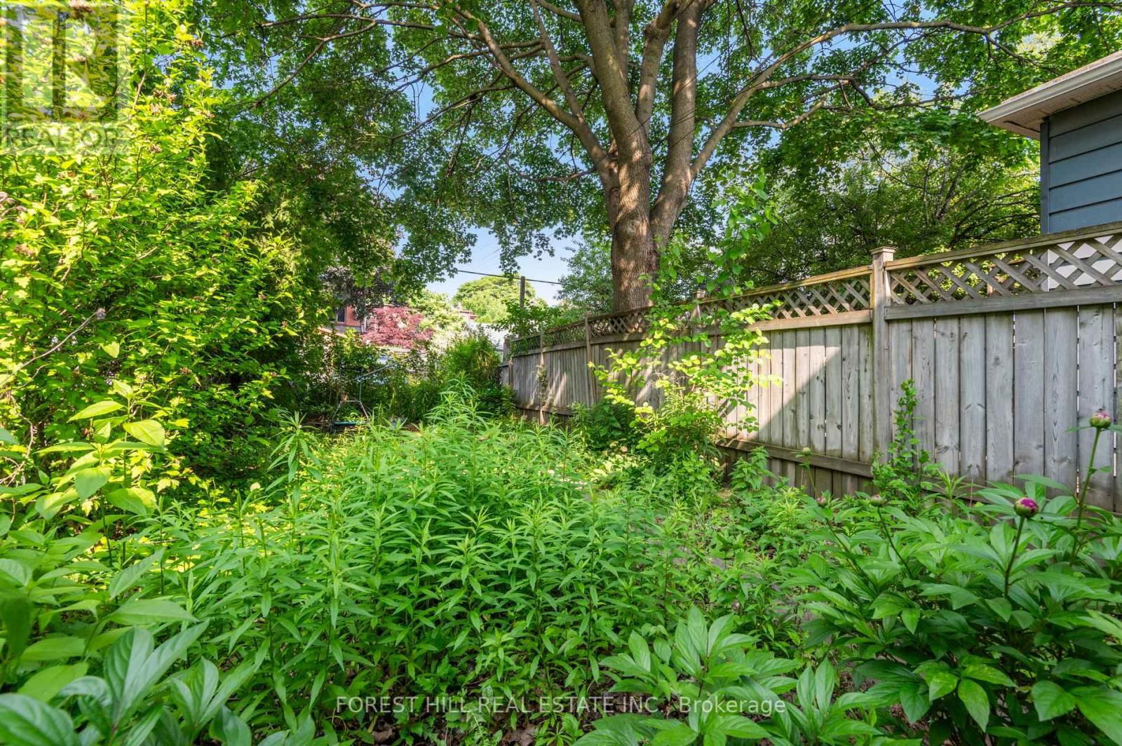 625 CRAWFORD STREET Image 13