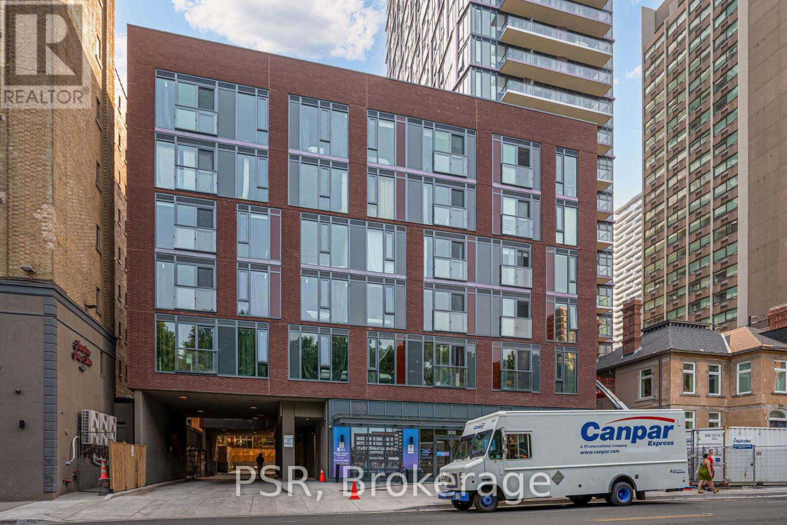 422 - 308 JARVIS STREET Image 3