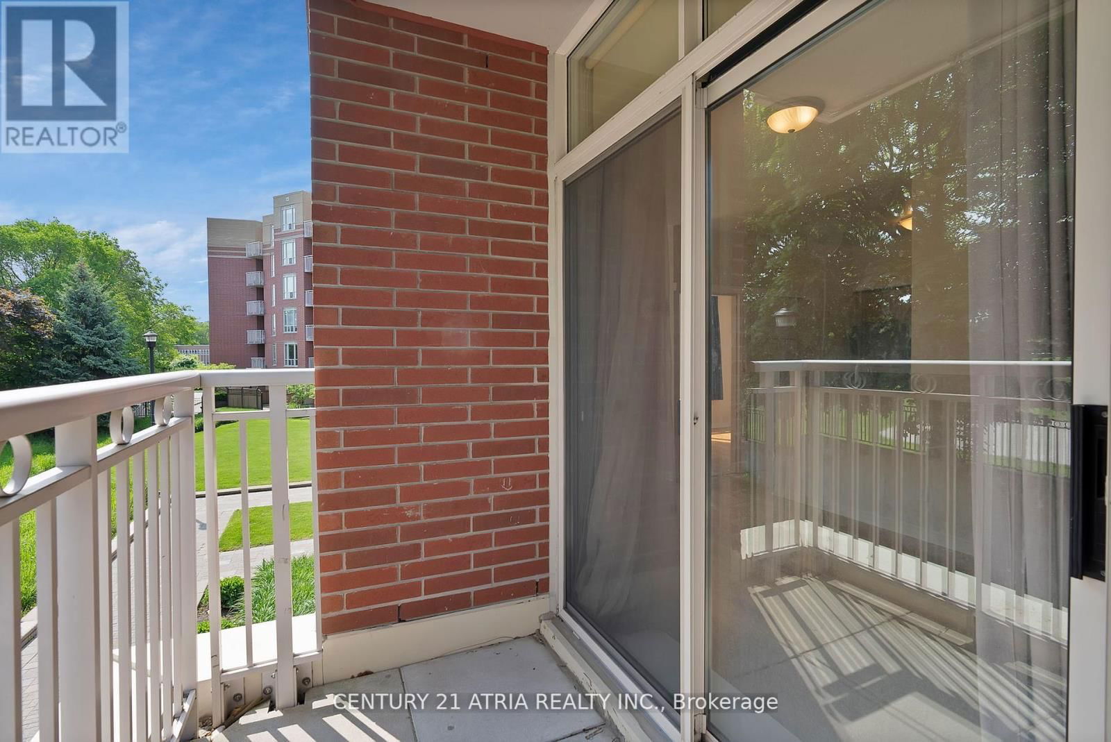 204 - 455 ROSEWELL AVENUE Image 34