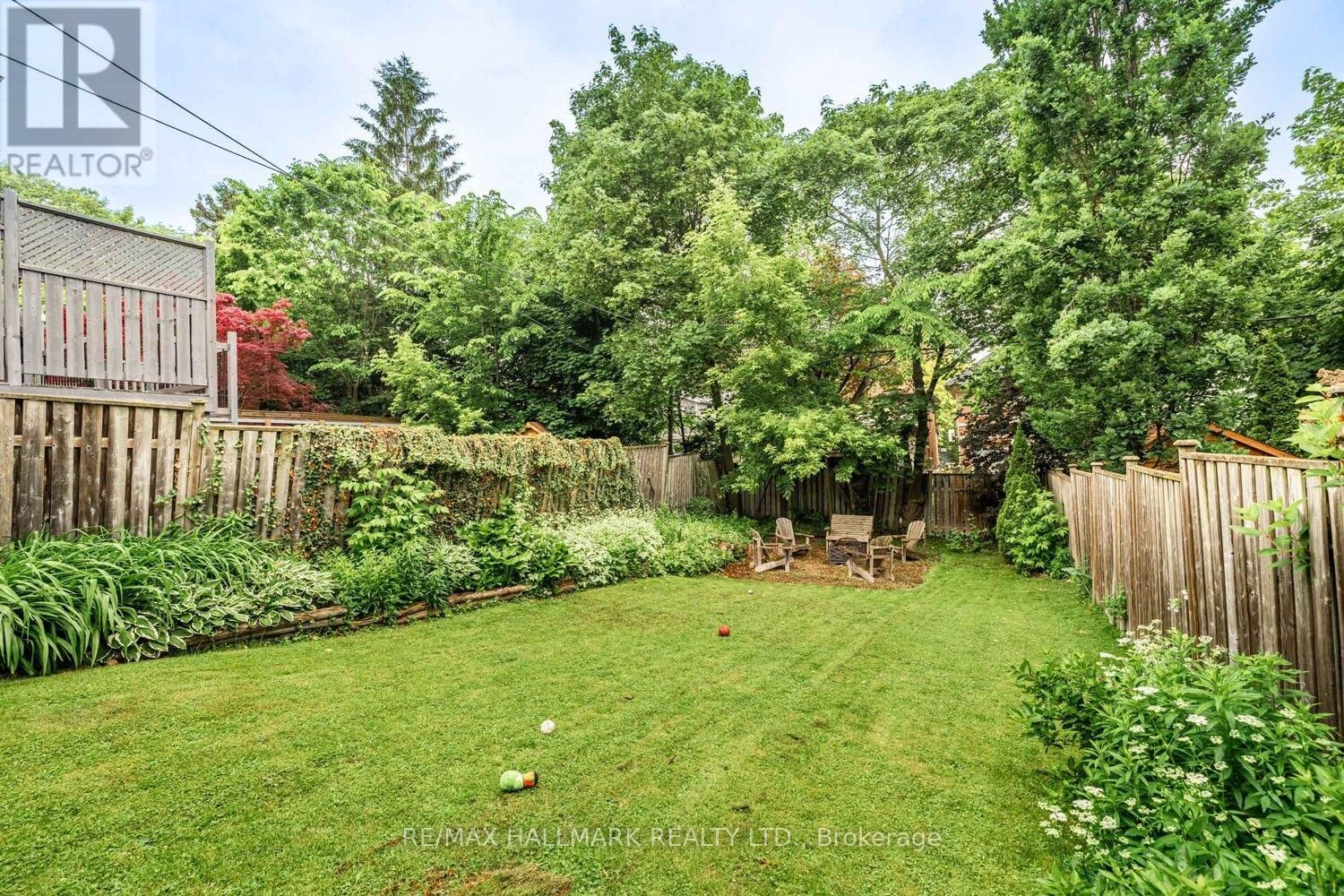 248 CASTLEFIELD AVENUE Image 29