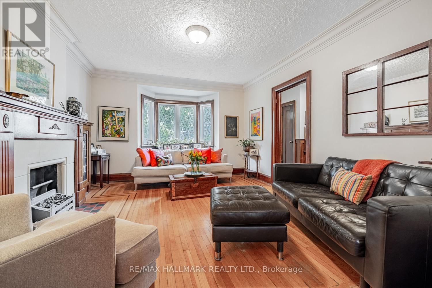 248 CASTLEFIELD AVENUE Image 7
