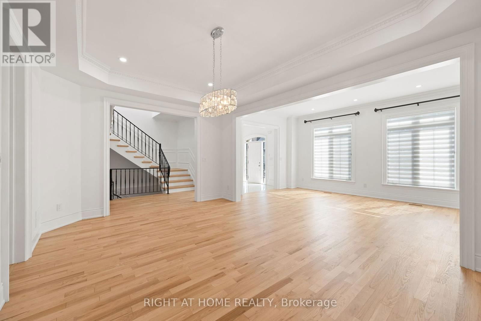 196 FLORENCE AVENUE Image 11