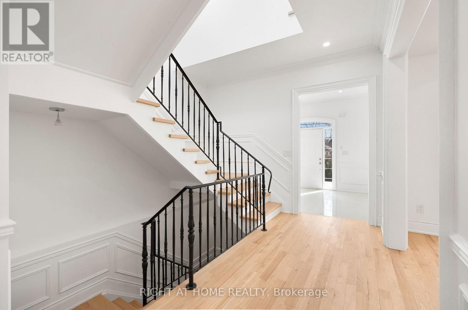 196 FLORENCE AVENUE Image 21