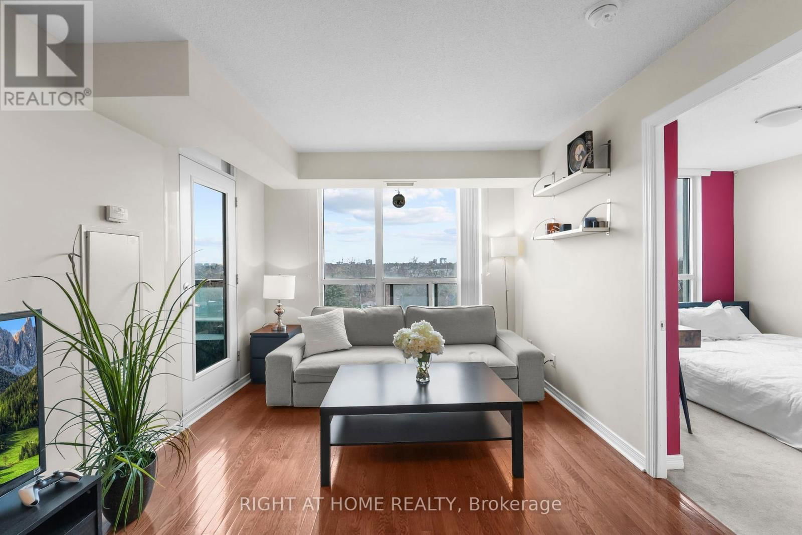 712 - 503 BEECROFT ROAD Image 10