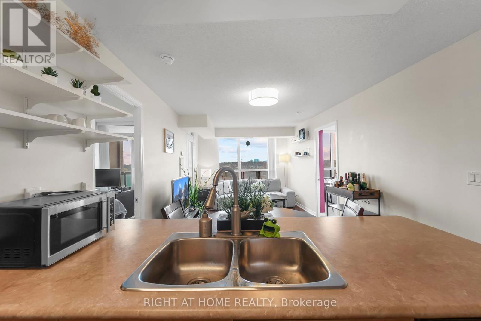 712 - 503 BEECROFT ROAD Image 18