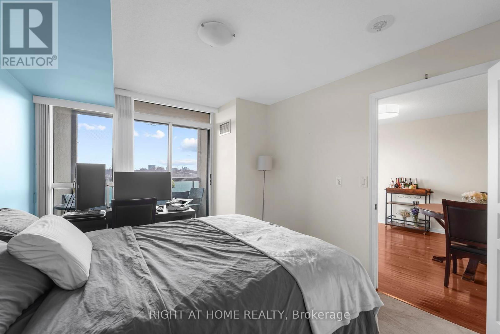 712 - 503 BEECROFT ROAD Image 24