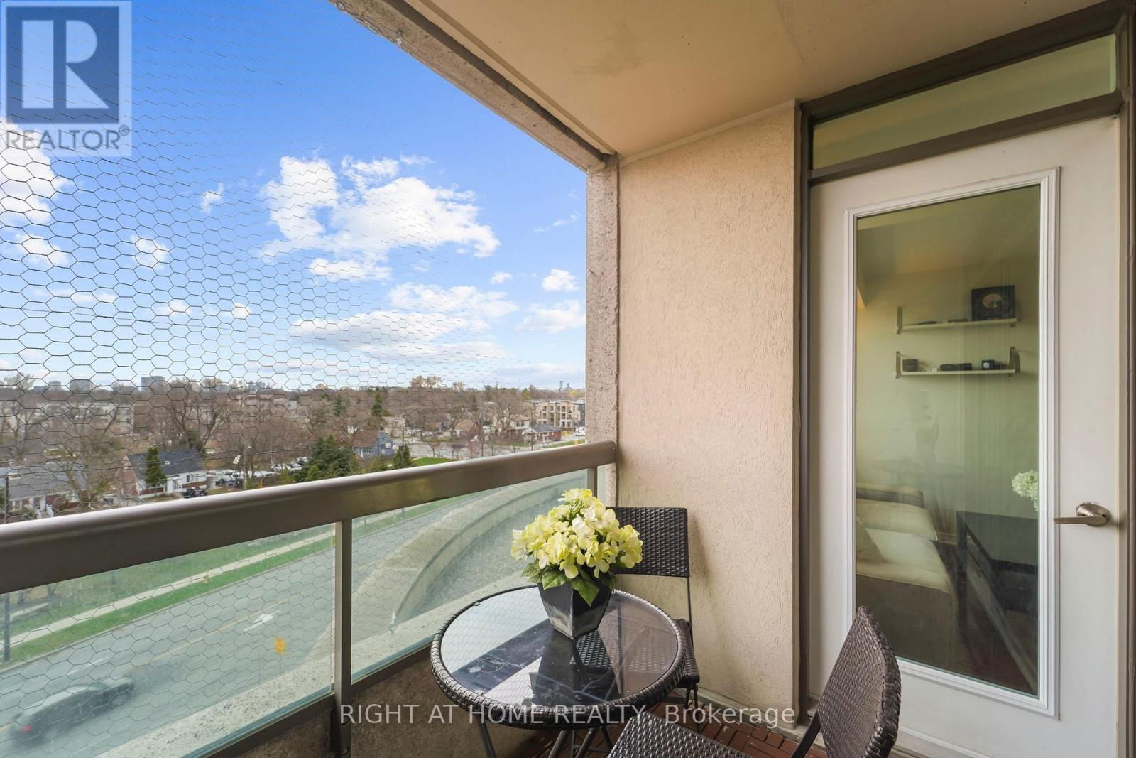 712 - 503 BEECROFT ROAD Image 36