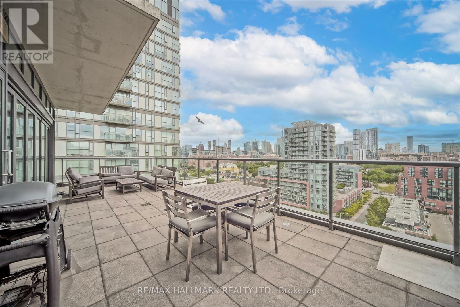 714 - 260 SACKVILLE STREET Image 41