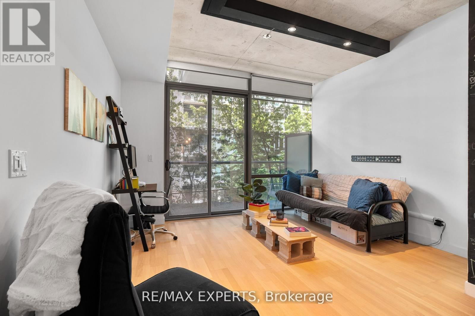 Primary Property View