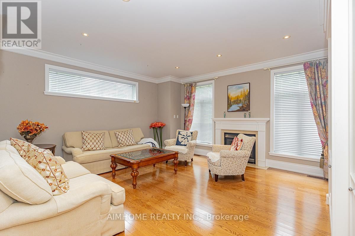 395 PRINCESS AVENUE Image 13