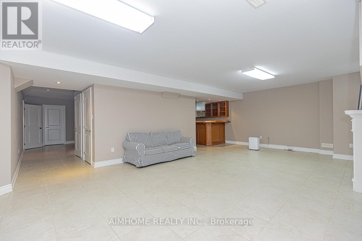 395 PRINCESS AVENUE Image 31