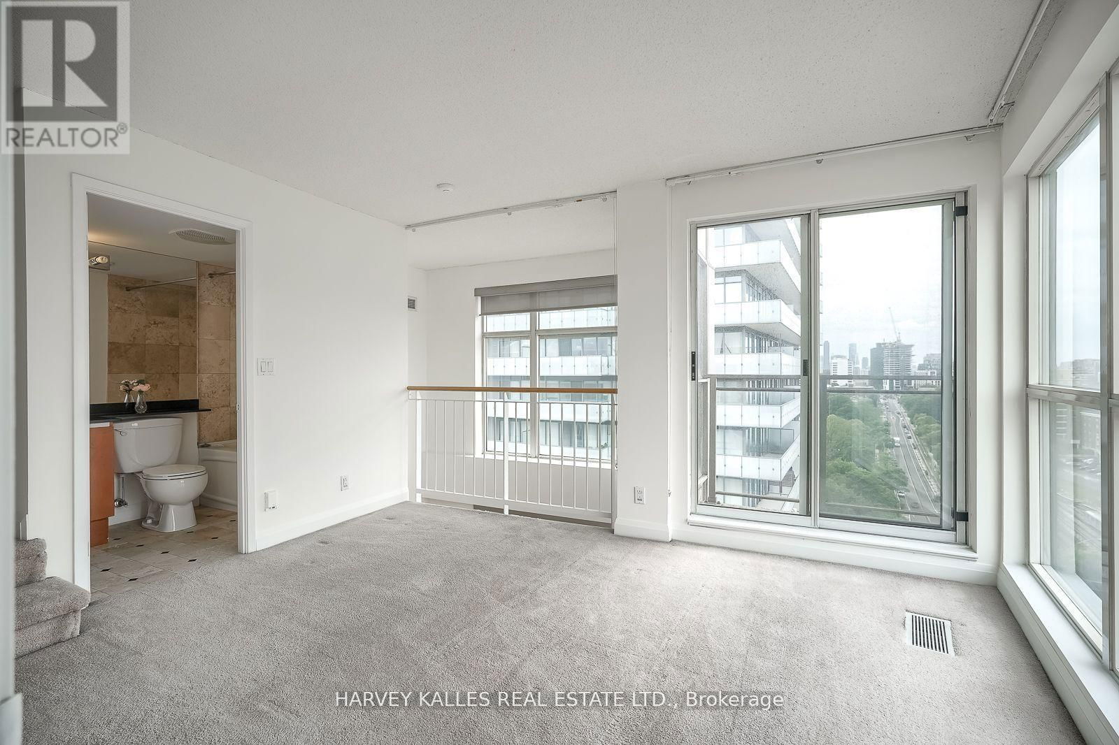 1109 - 18 MERTON STREET Image 21