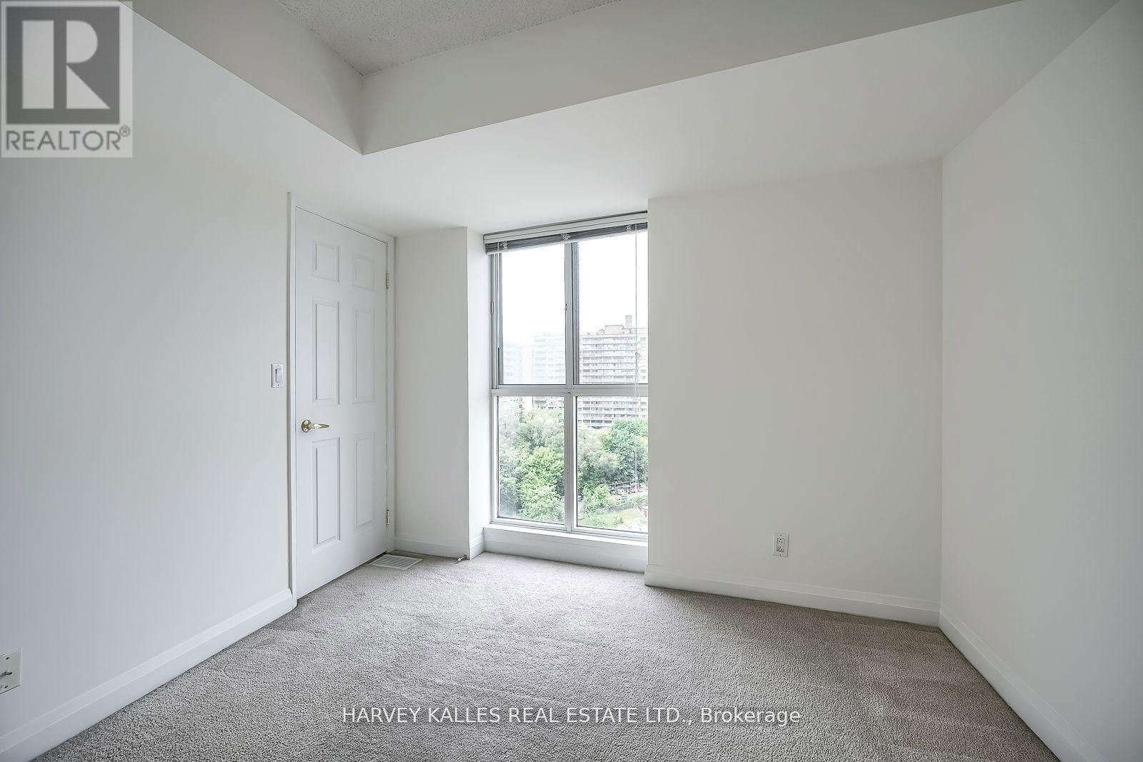 1109 - 18 MERTON STREET Image 27