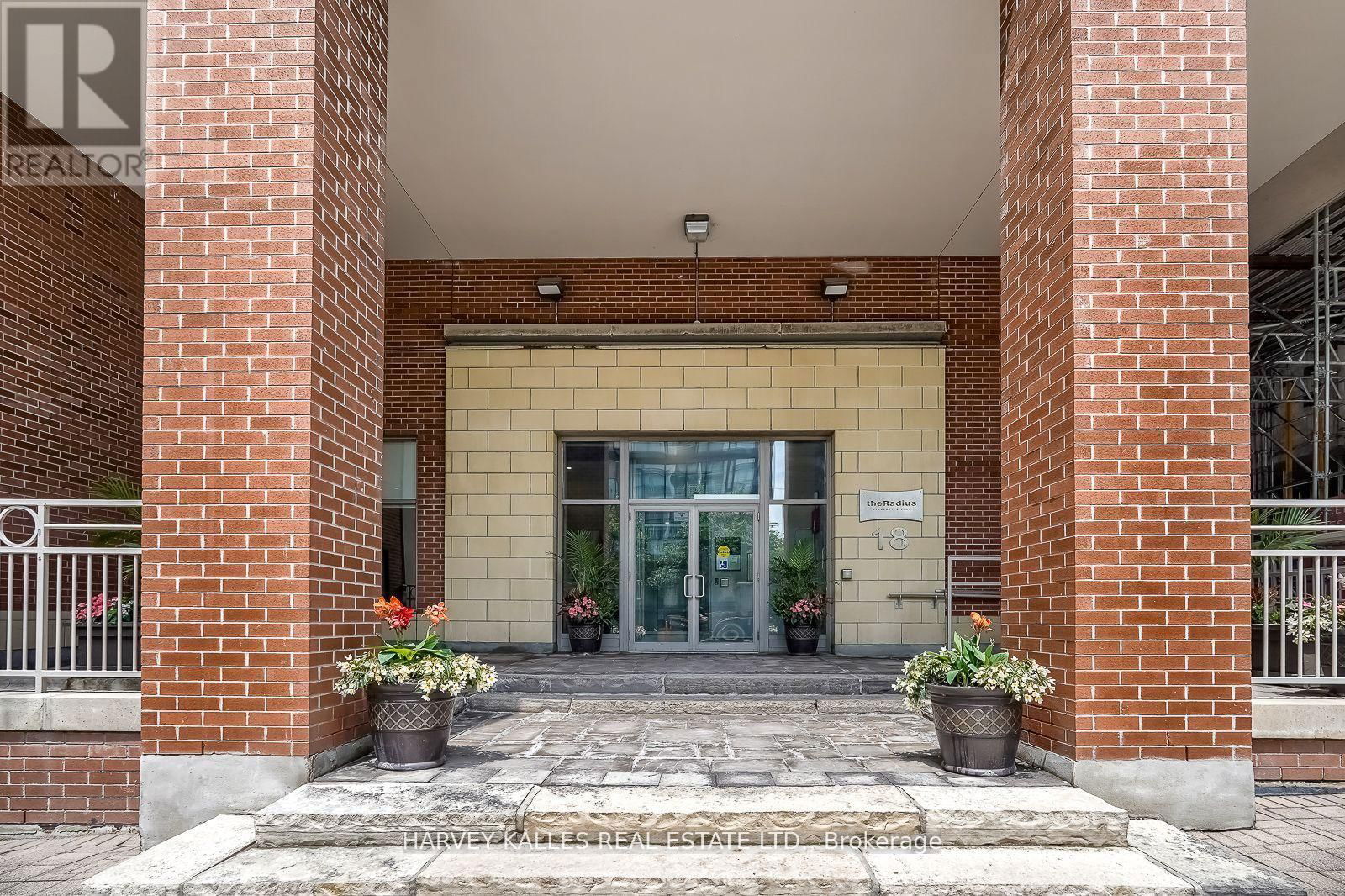 1109 - 18 MERTON STREET Image 38