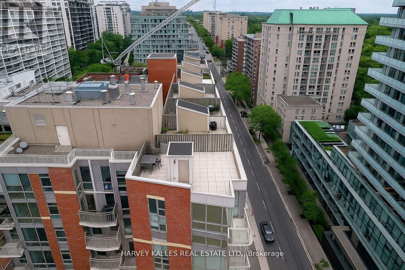 1109 - 18 MERTON STREET Image 4