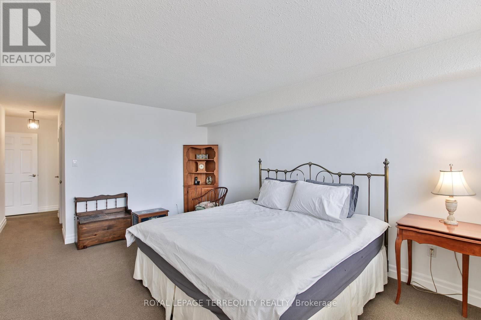303 - 75 WYNFORD HEIGHTS CRESCENT Image 10