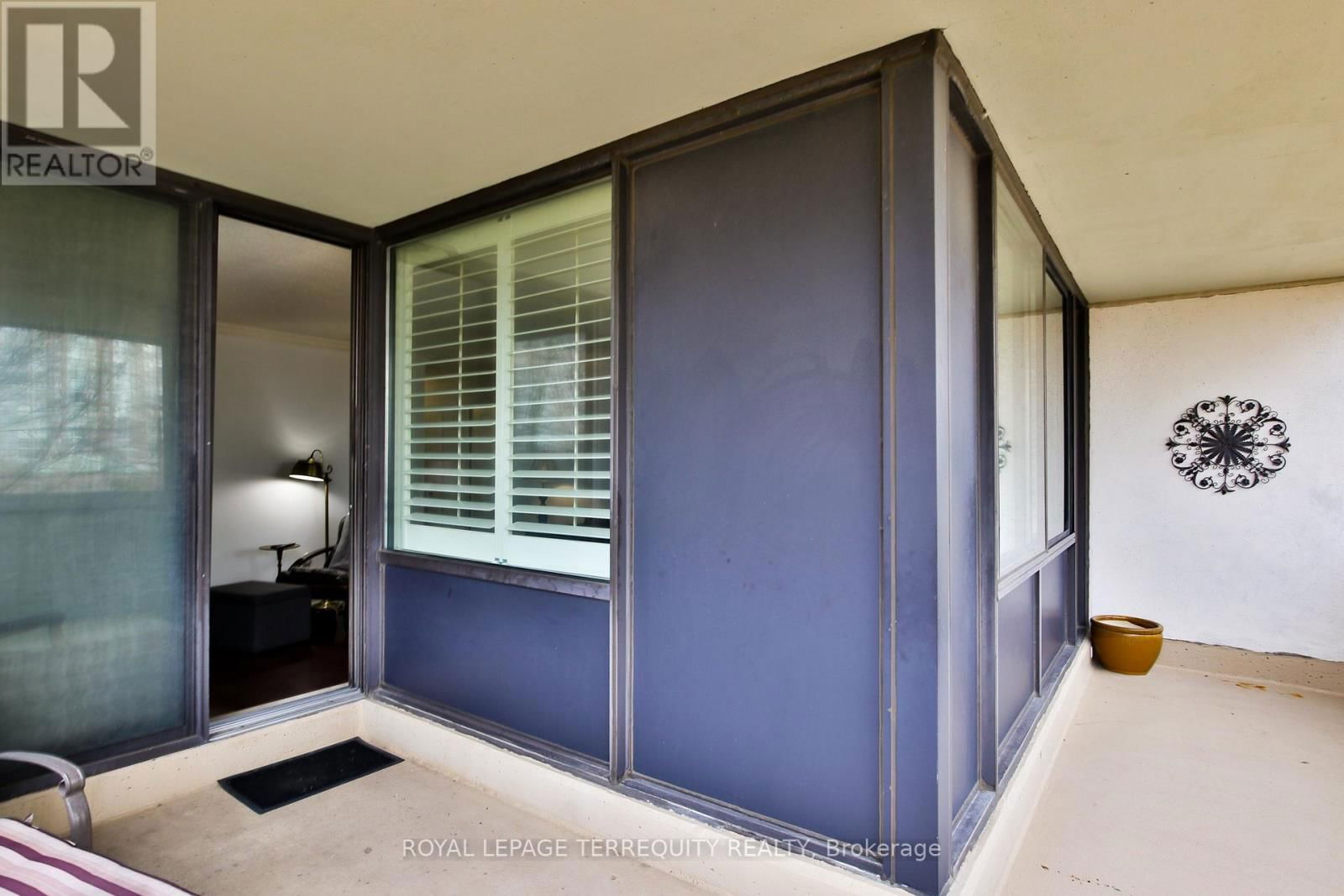 303 - 75 WYNFORD HEIGHTS CRESCENT Image 20