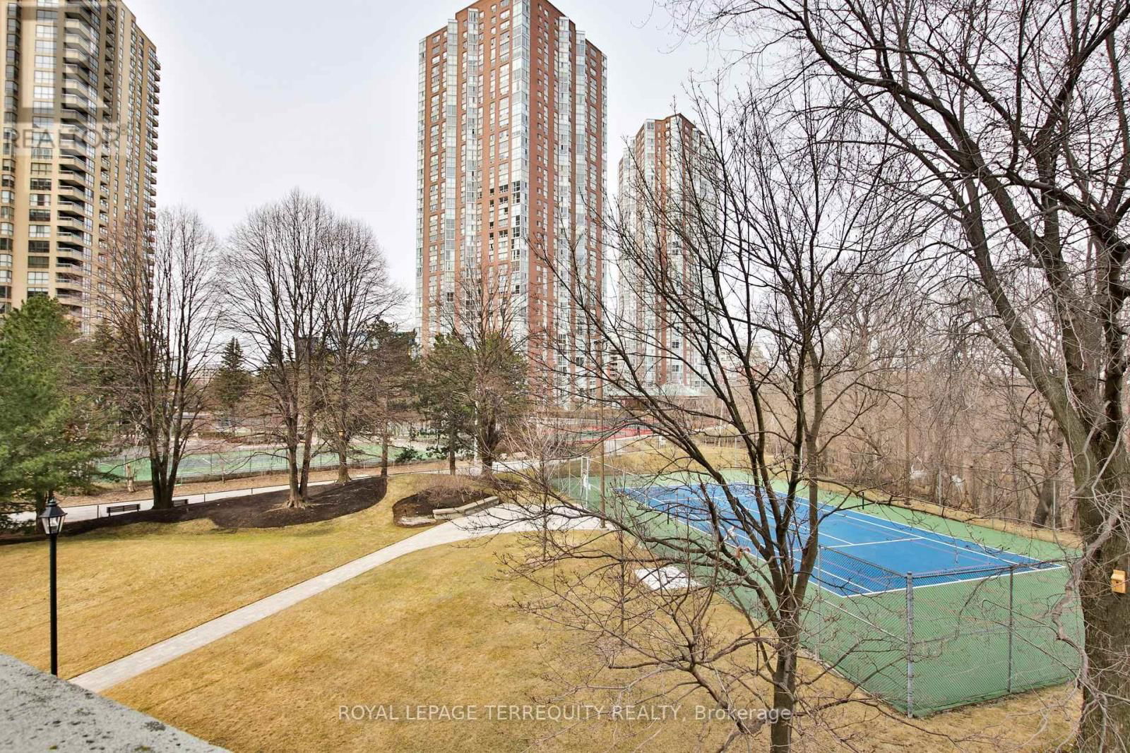 303 - 75 WYNFORD HEIGHTS CRESCENT Image 23