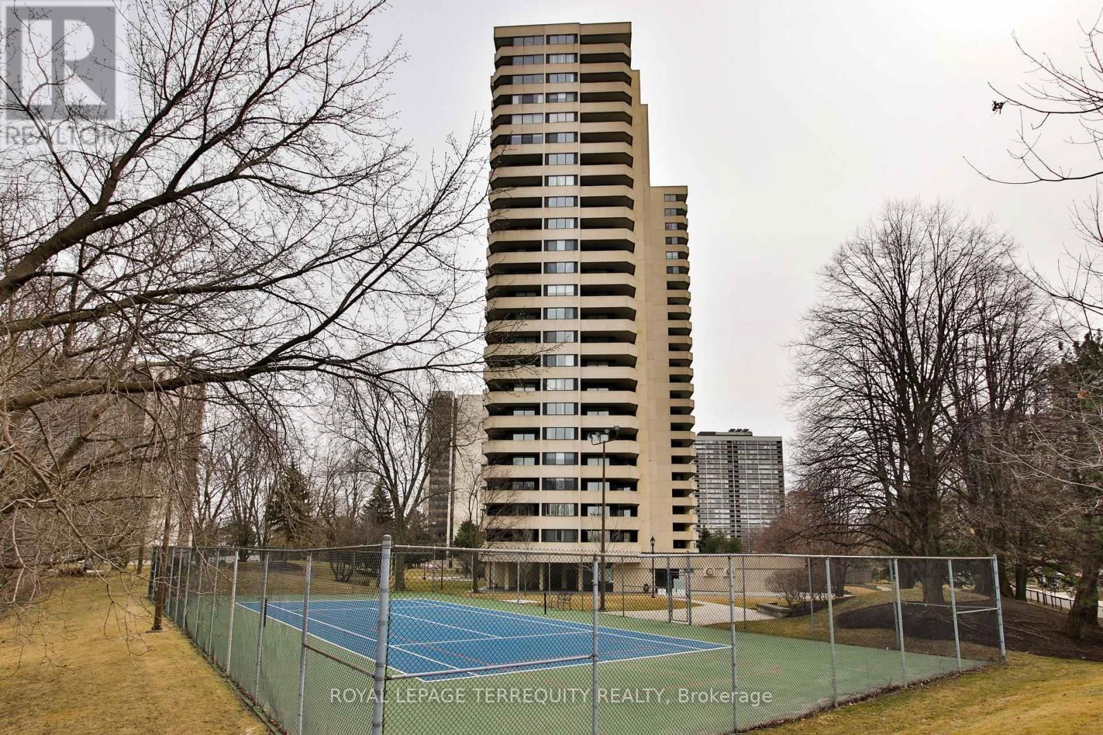 303 - 75 WYNFORD HEIGHTS CRESCENT Image 24
