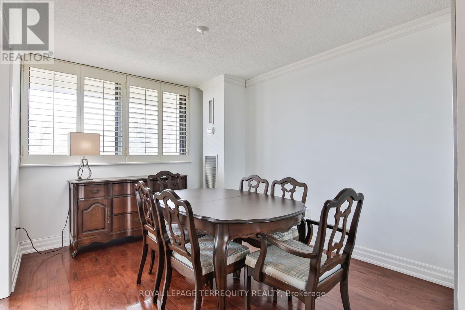 303 - 75 WYNFORD HEIGHTS CRESCENT Image 6