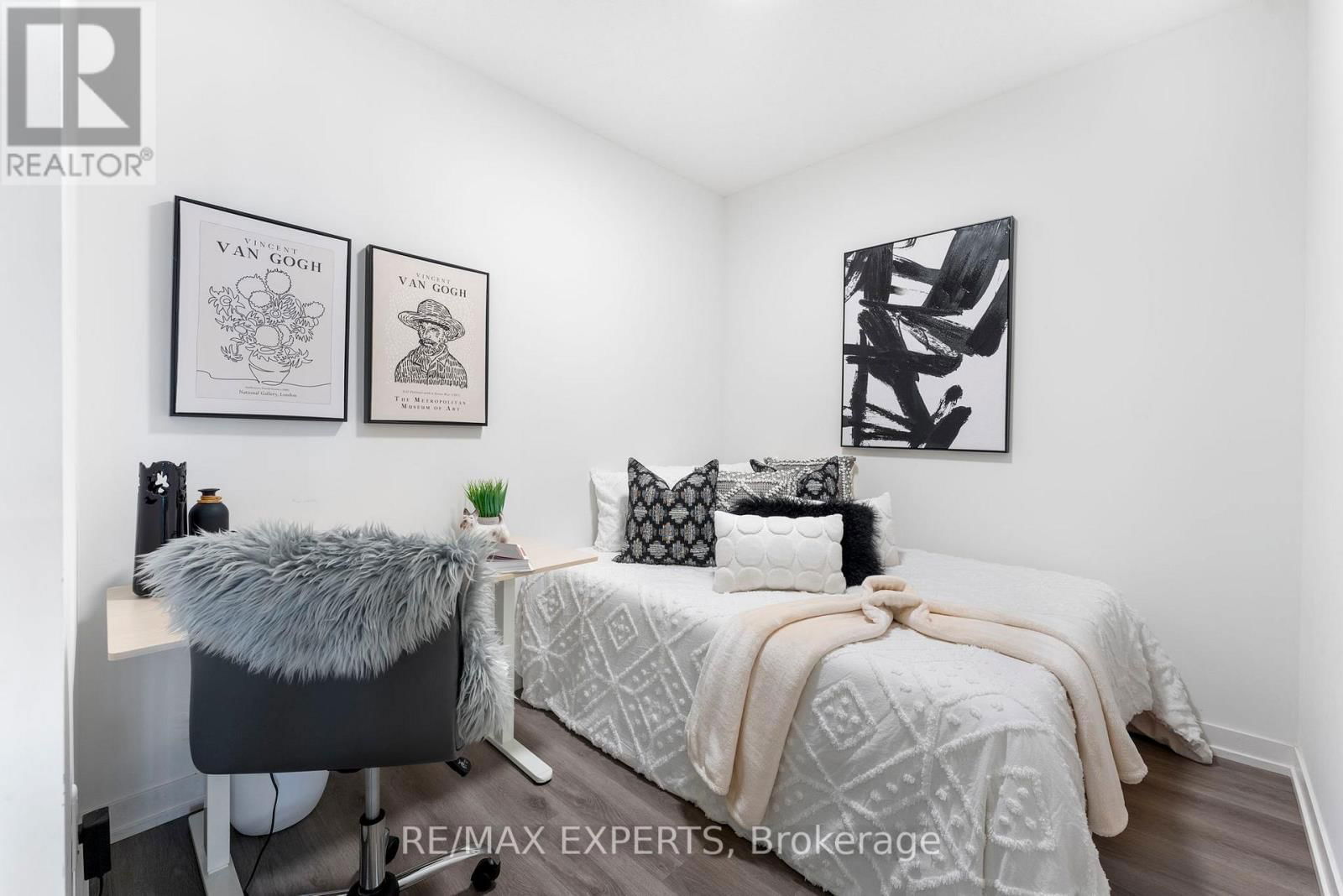 3302 - 138 DOWNES STREET Image 11