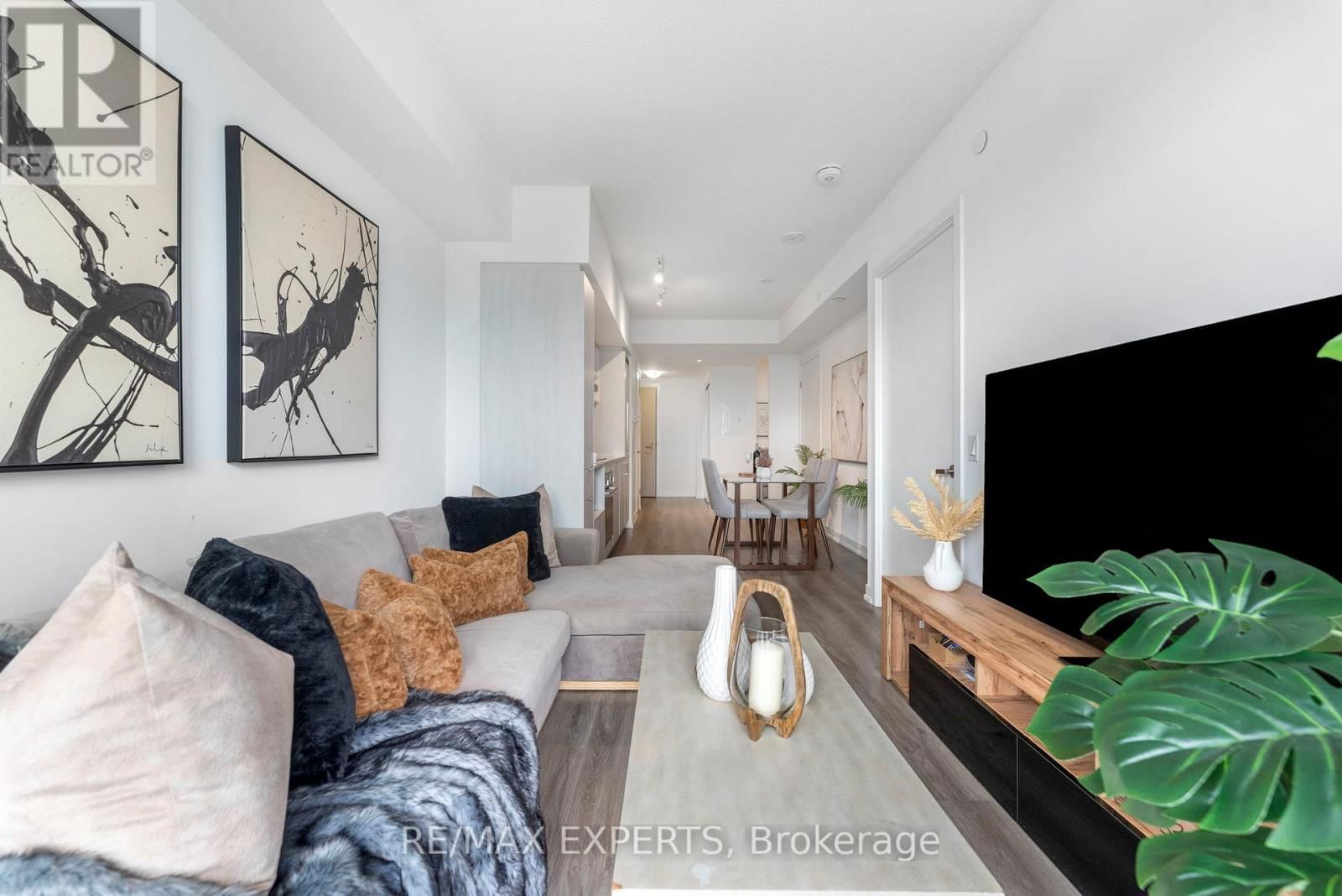 3302 - 138 DOWNES STREET Image 18