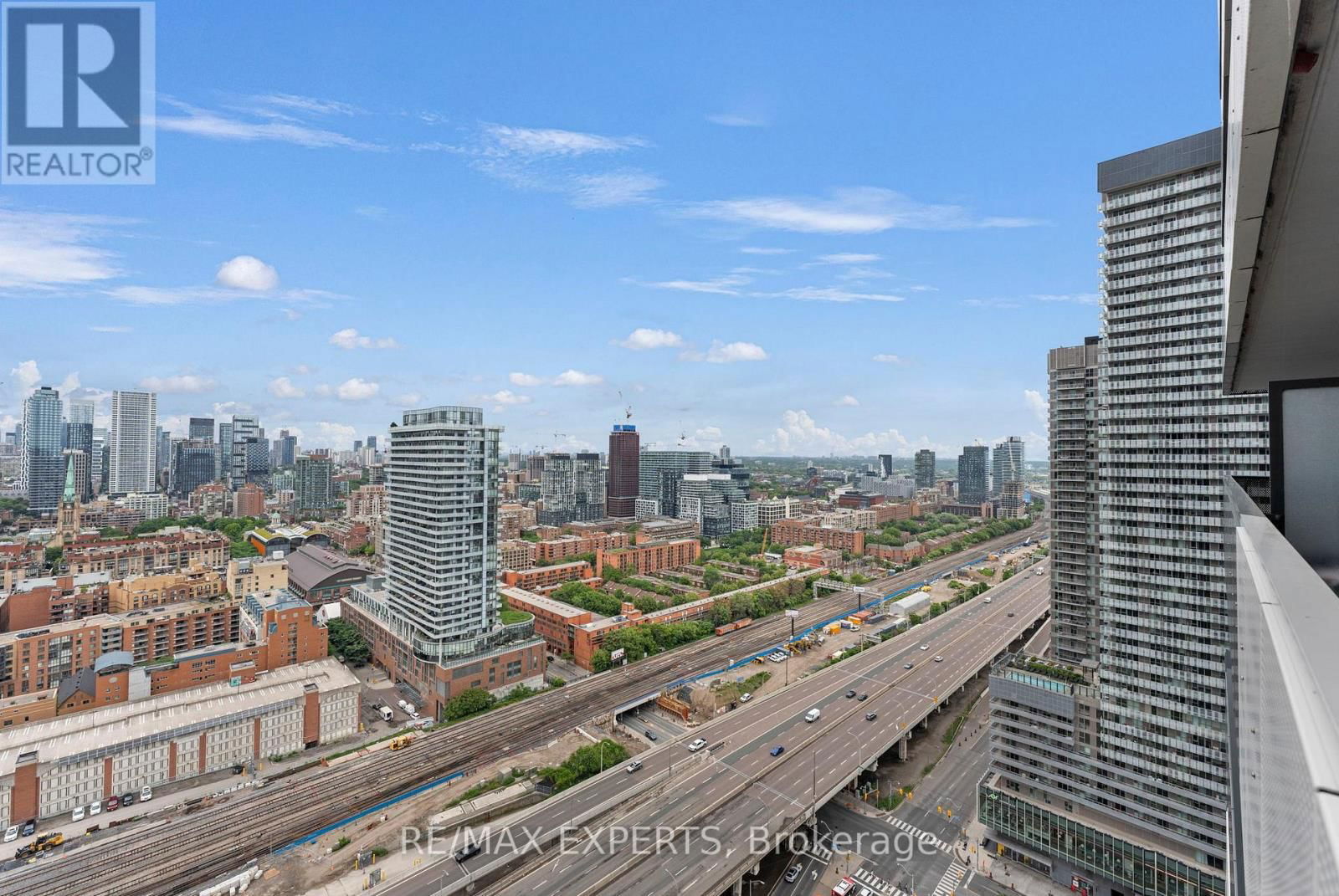 3302 - 138 DOWNES STREET Image 21