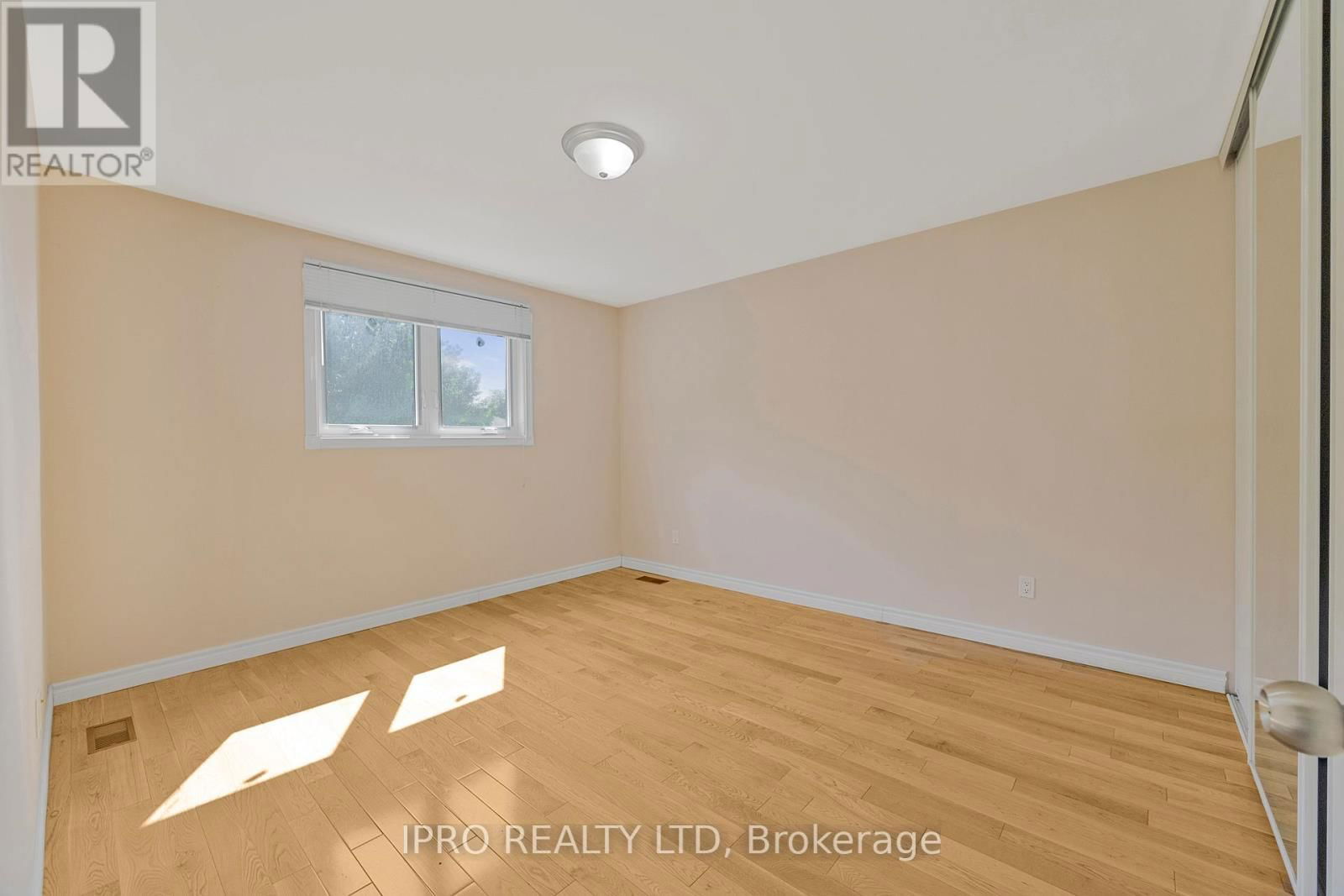 49 TUSCARORA DRIVE Image 22