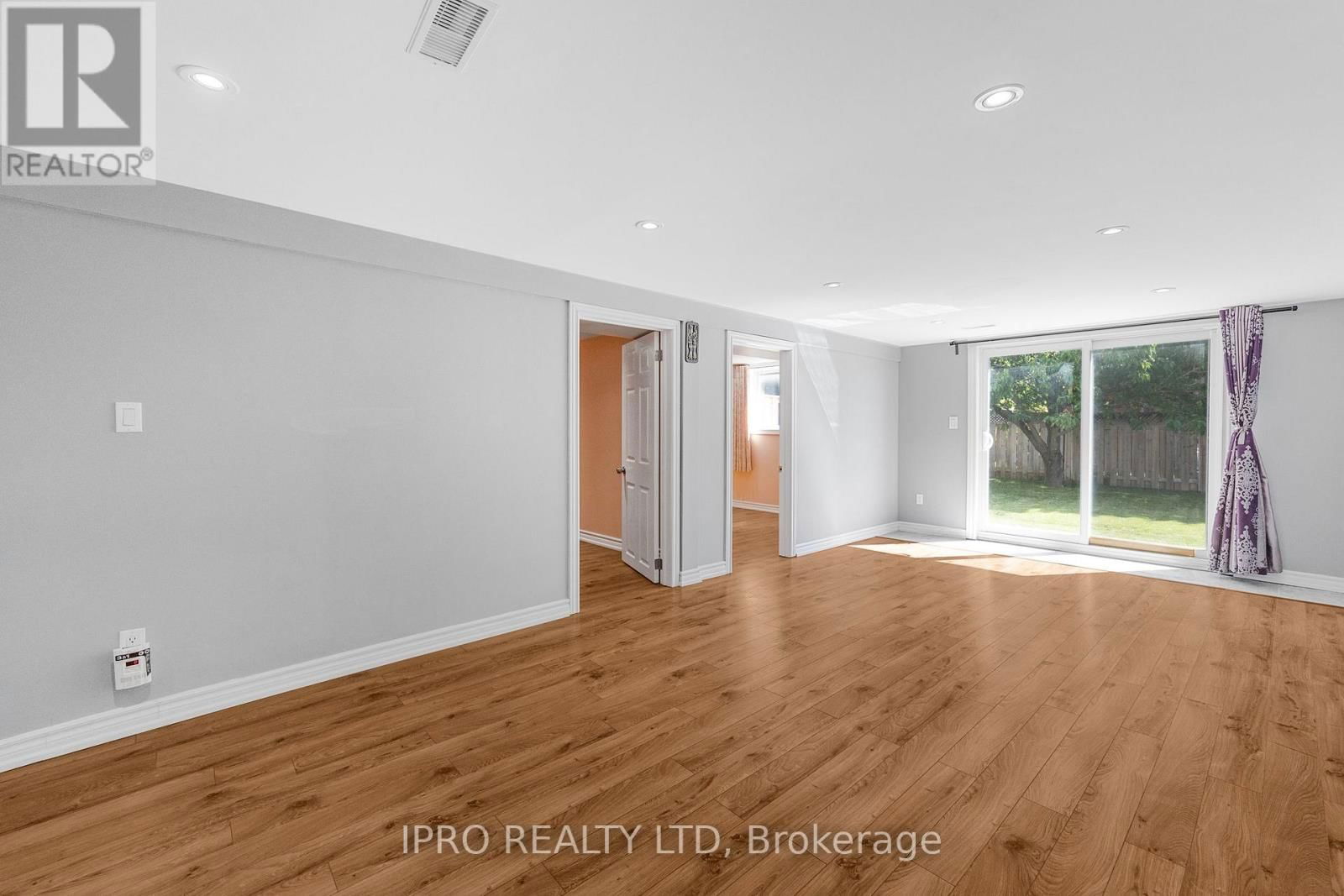 49 TUSCARORA DRIVE Image 30