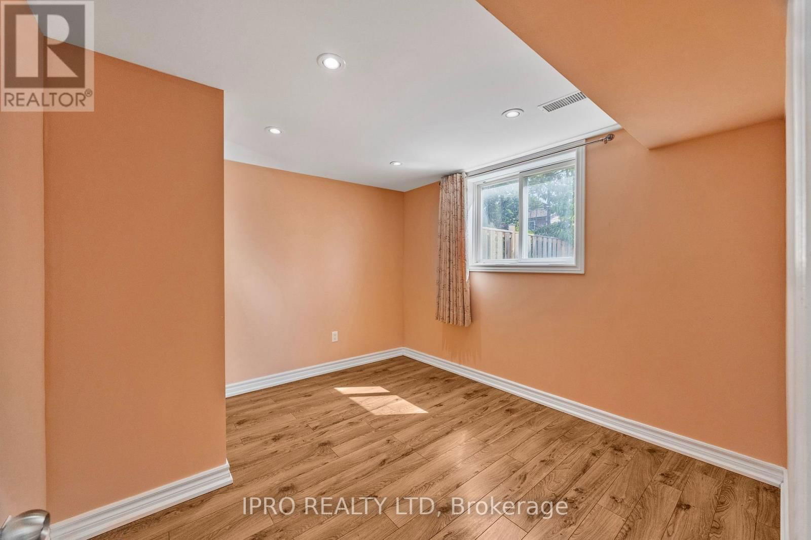 49 TUSCARORA DRIVE Image 34