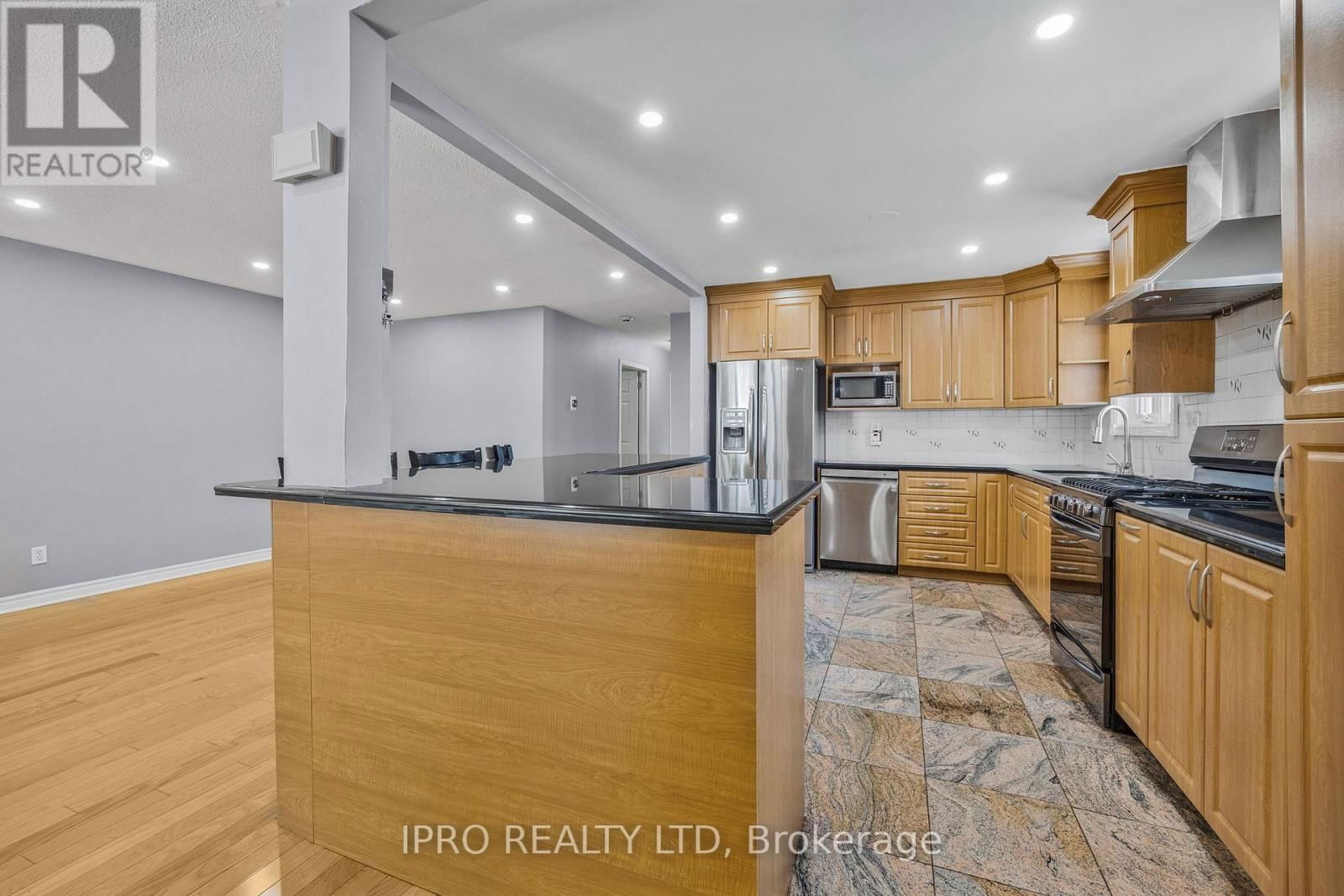 49 TUSCARORA DRIVE Image 6