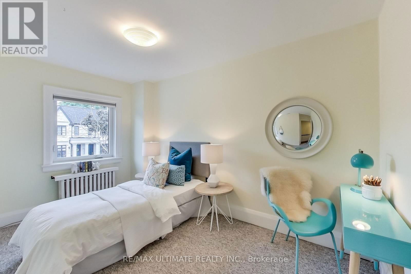 523 SOUDAN AVENUE Image 17